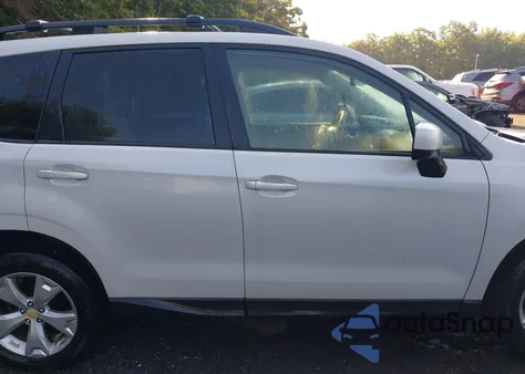 2014 Subaru Forester 2.5I Premium из США, поврежденный, VIN JF2SJAEC6EH539182